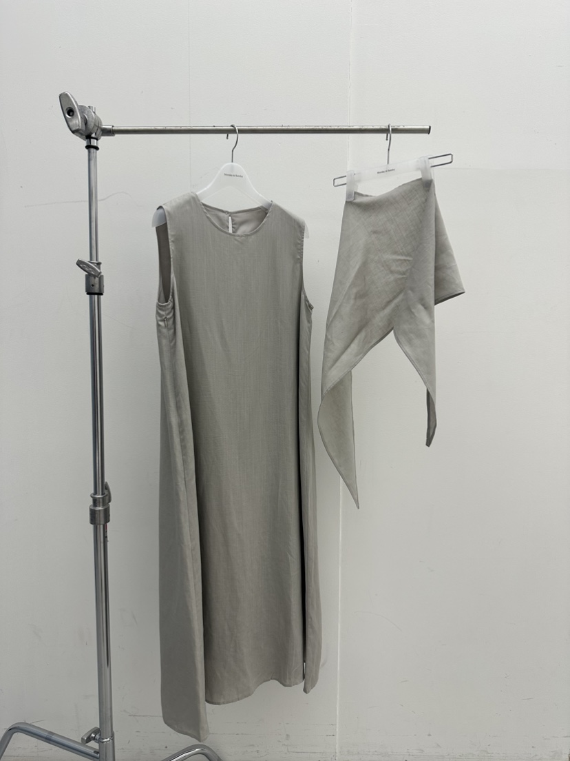 MONDAY TO SUNDAY韓國直郵女裝新款26春夏時尚熱賣套裝MONDAY TO SUNDAY套裝圖色1