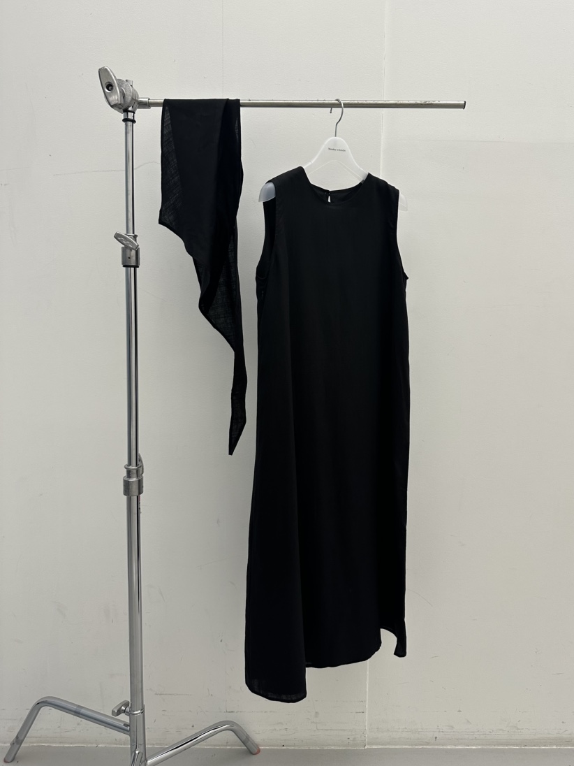 MONDAY TO SUNDAY韓國直郵女裝新款26春夏時尚熱賣套裝MONDAY TO SUNDAY套裝圖色2