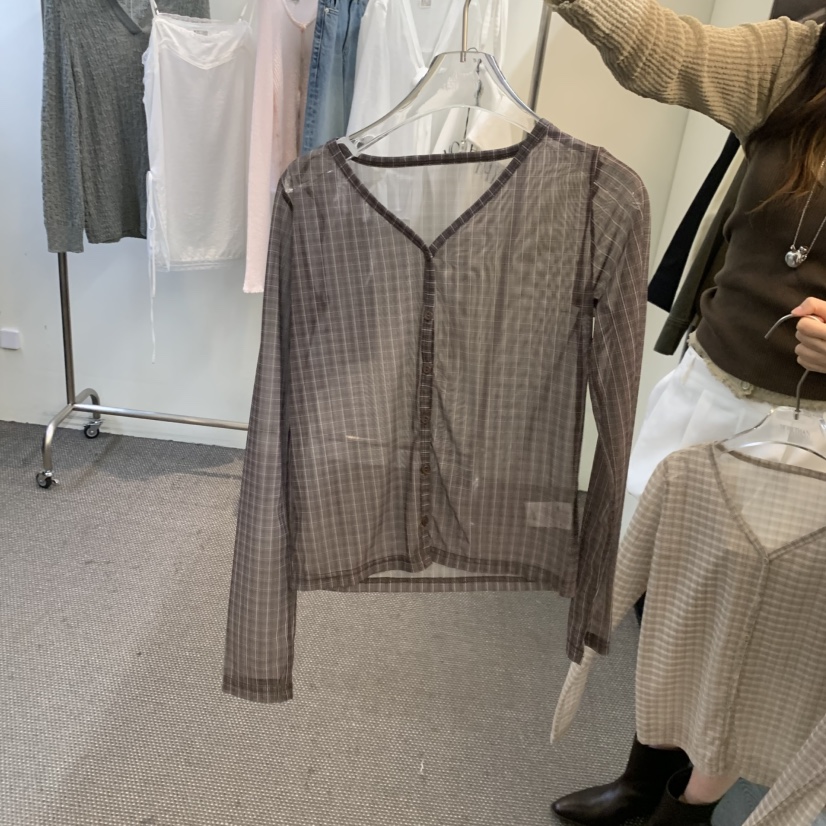 MORE THAN YESTERDAY/LOVE YOU SO MUCH韓國代購女裝新款人氣長袖T恤LYSM/MORE THAN YESTERDAY長袖T恤圖色2