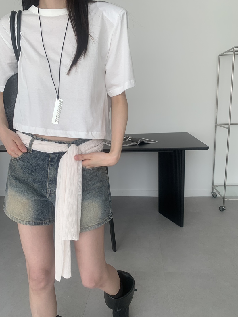 TRUE韓國東大門直郵女士新品時尚職業推薦休閑熱賣26春夏T恤TRUET恤