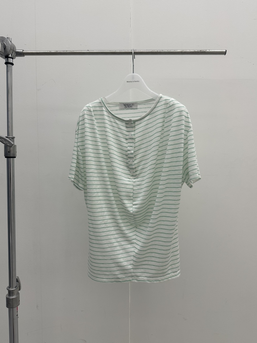 MONDAY TO SUNDAY韓國東大門直郵女裝新品熱賣休閑26春夏T恤MONDAY TO SUNDAYT恤圖色1