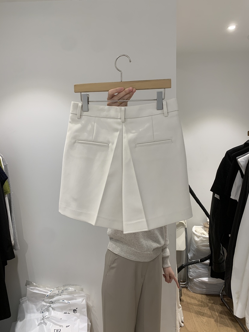 OUR-A/NOVAE韓國直郵實拍女裝新款職業人氣休閑26春夏短褲OUR/NOVAE短褲