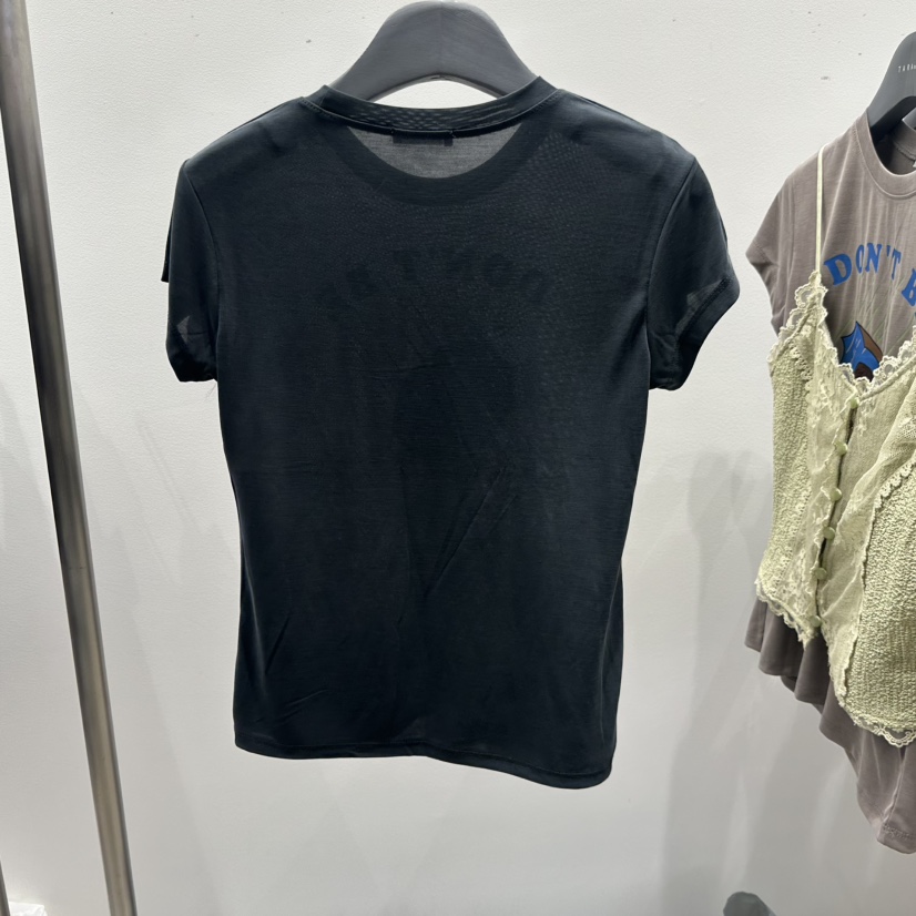 TARABY MOTION韓國東大門直郵女裝新品熱賣26春夏推薦T恤TARABY MOTIONT恤