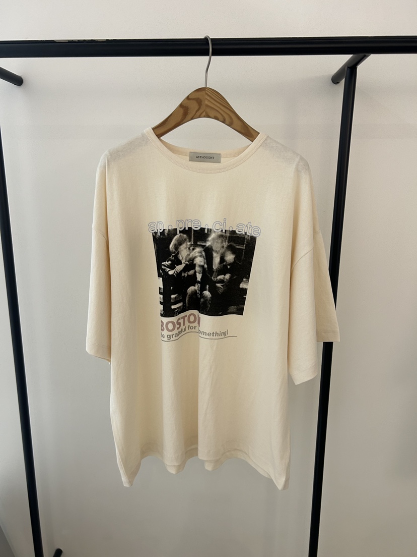 AS THOUGHT韓國東大門代購女裝新品休閑熱賣推薦T恤印花AS THOUGHTT恤圖色2