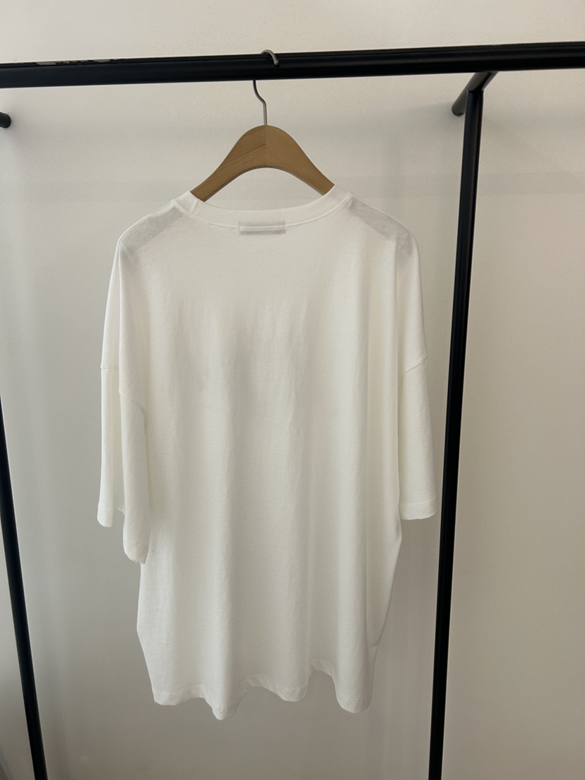 AS THOUGHT韓國直郵女裝新品時尚職業26春夏推薦人氣T恤AS THOUGHTT恤