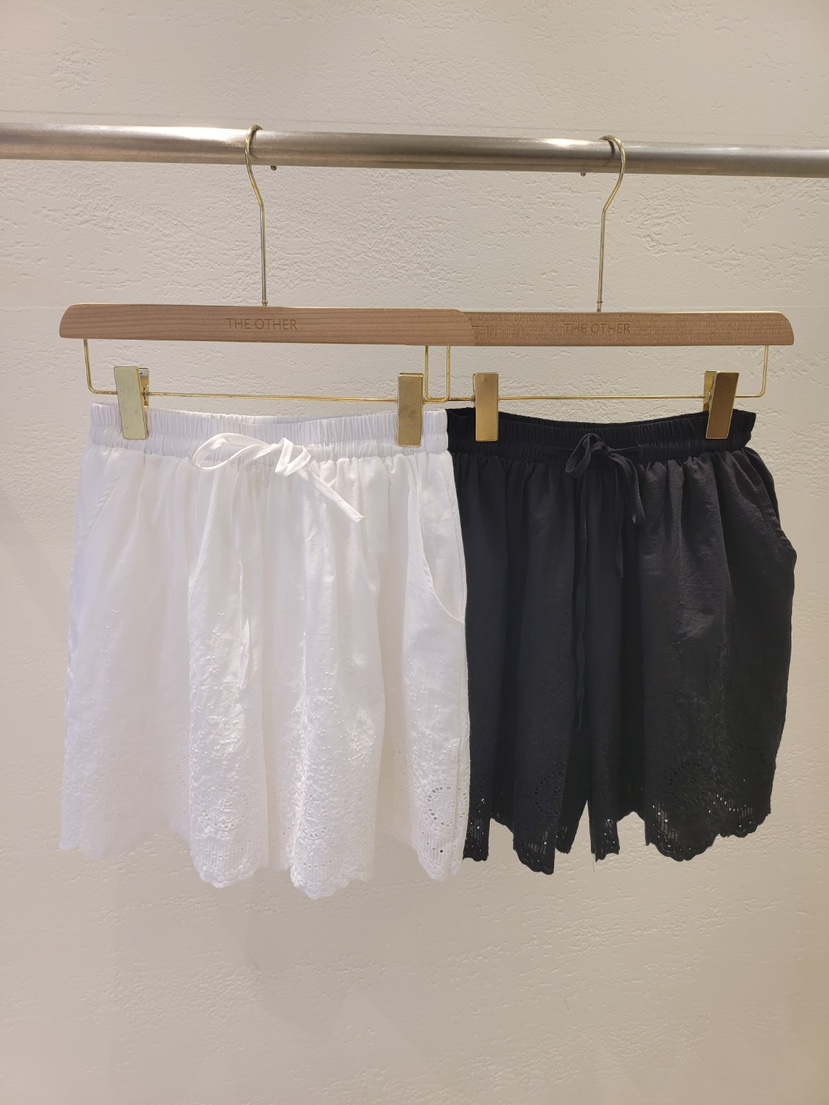 THE OTHER韓國代購女士新品推薦時尚人氣熱賣職業短褲刺繡THE OTHER短褲