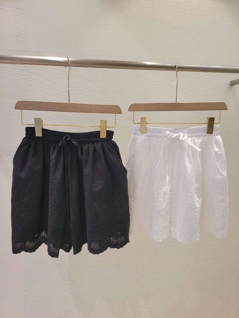 THE OTHER韓國代購女士新品推薦時尚人氣熱賣職業短褲刺繡THE OTHER短褲