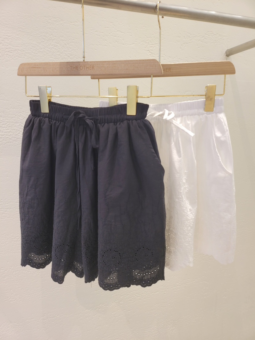 THE OTHER韓國代購女士新品推薦時尚人氣熱賣職業短褲刺繡THE OTHER短褲