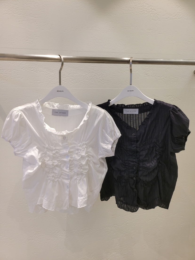 THE OTHER韓國東大門直郵女士新品職業襯衫蕾絲衫可愛的荷葉邊THE OTHER襯衫/蕾絲衫