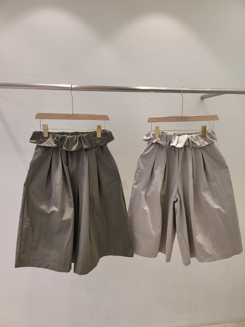 THE OTHER韓國東大門直郵女士新款人氣推薦休閑短褲荷葉邊THE OTHER短褲