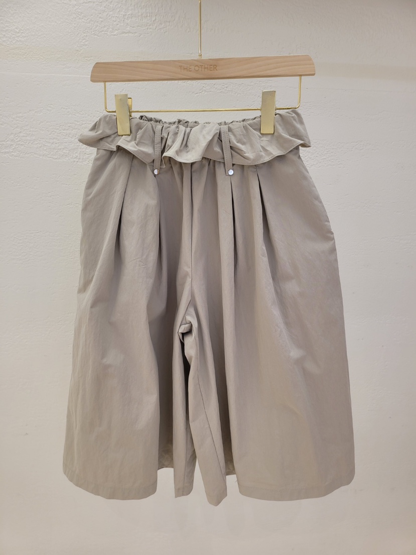 THE OTHER韓國東大門直郵女士新款人氣推薦休閑短褲荷葉邊THE OTHER短褲圖色1