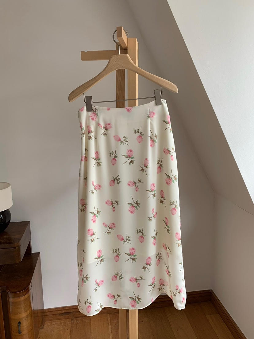 LOVE MY SANTA韓國代購女士新款人氣26春夏熱賣時尚長裙Santa/LOVE MY SANTA長裙