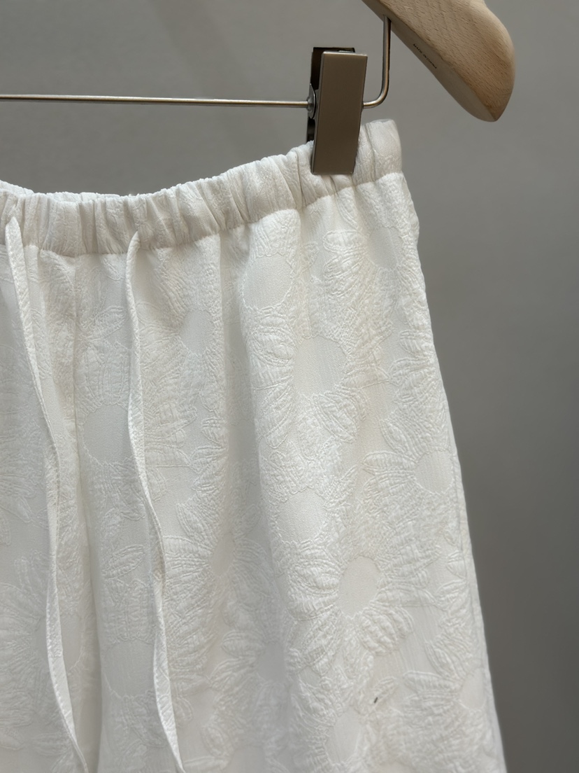 PLUS HONG-P韓國直郵實拍女士新品熱賣職業時尚推薦休閑褲LORA FAMILY/PLUS HONG休閑褲