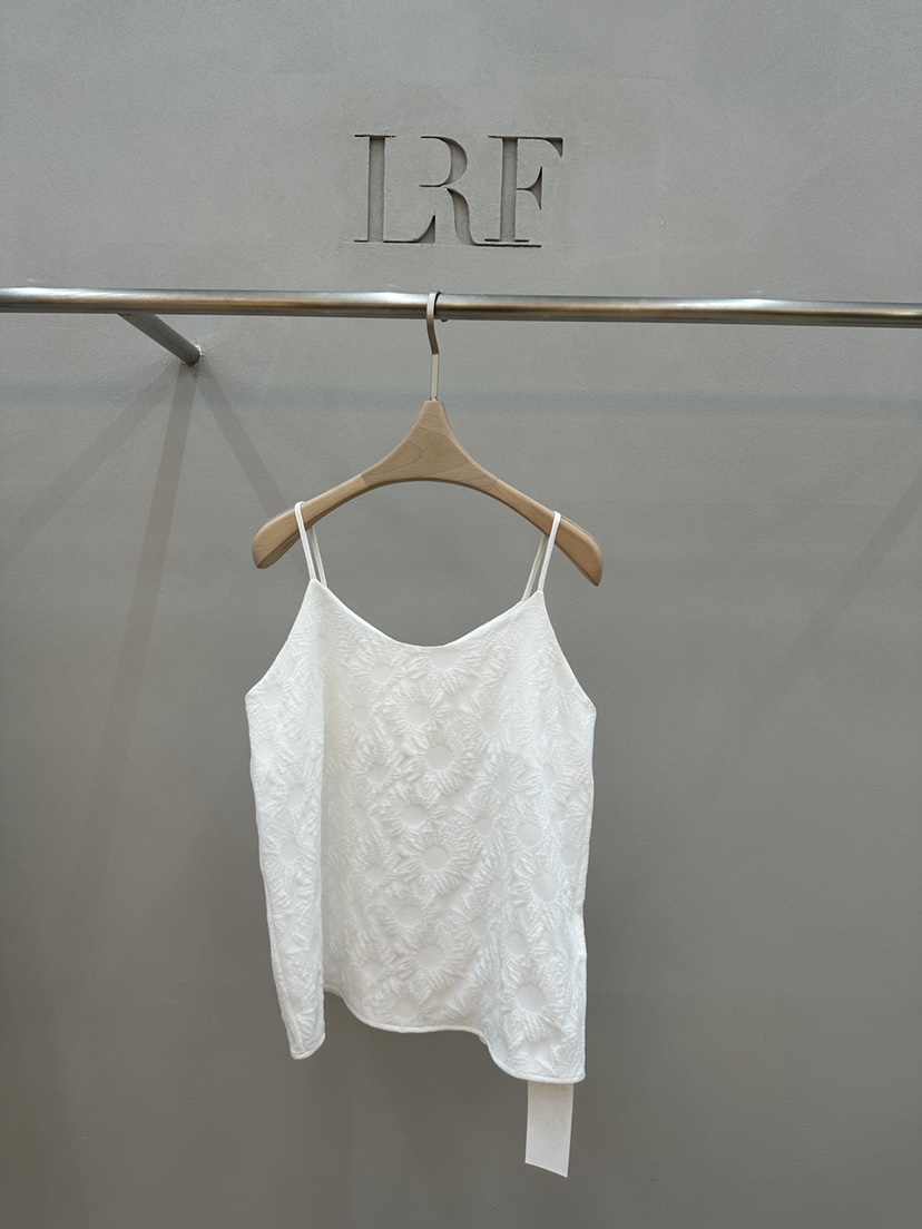 PLUS HONG-P韓國直郵女士新款人氣休閑職業吊帶背心花朵LORA FAMILY/PLUS HONG吊帶/背心圖色3