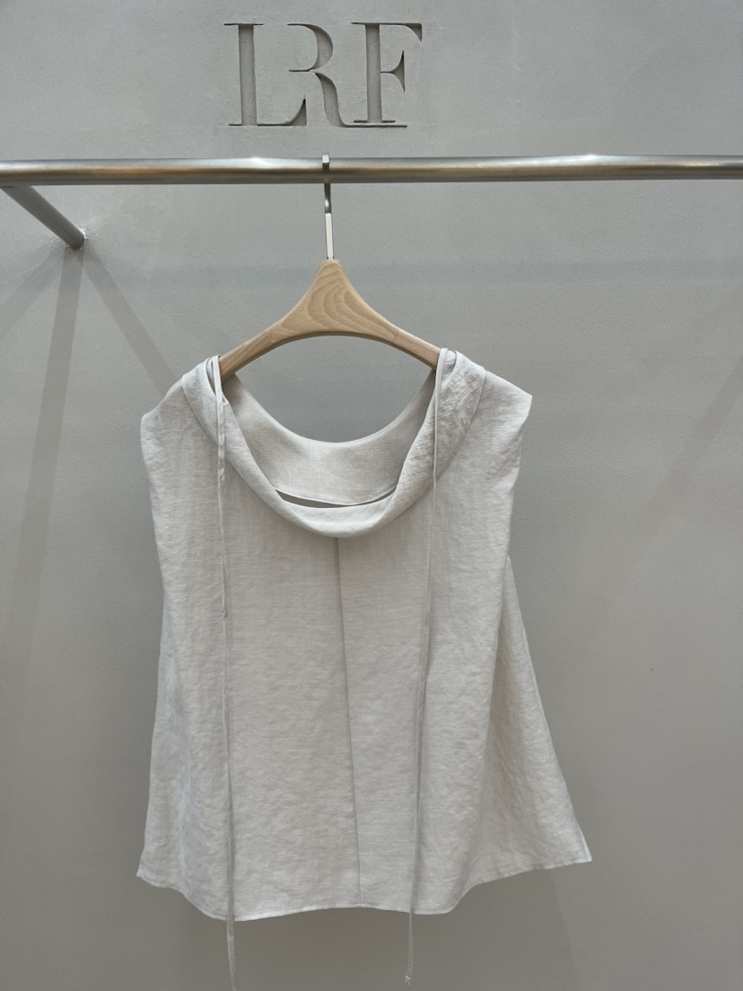 PLUS HONG-P韓國直郵實拍女士新款時尚推薦熱賣襯衫蕾絲衫LORA FAMILY/PLUS HONG襯衫/蕾絲衫