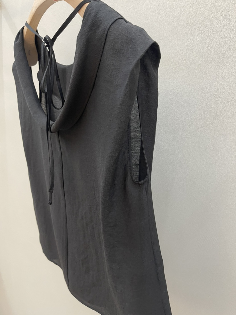 PLUS HONG-P韓國直郵實拍女士新款時尚推薦熱賣襯衫蕾絲衫LORA FAMILY/PLUS HONG襯衫/蕾絲衫