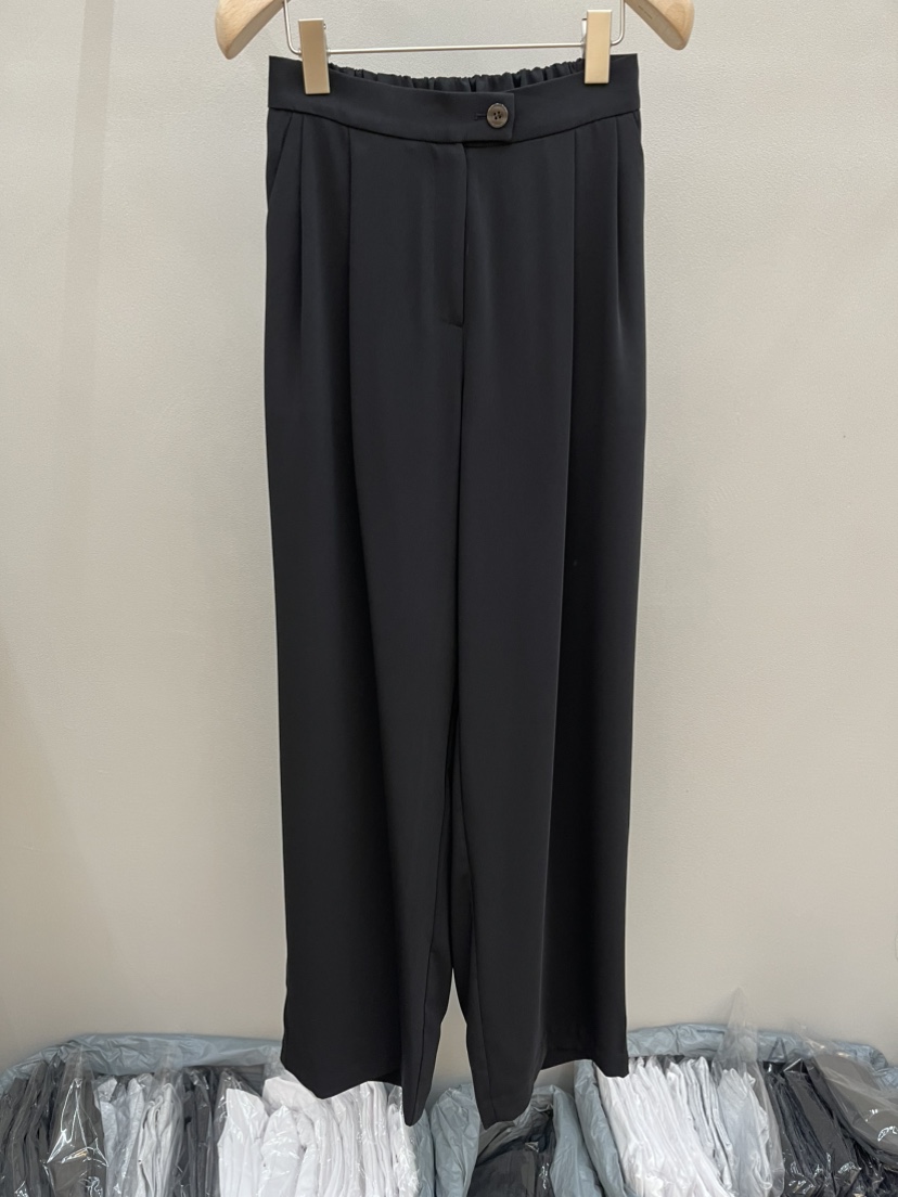 PLUS HONG-P韓國東大門直郵女士新款人氣熱賣休閑褲紐扣LORA FAMILY/PLUS HONG休閑褲