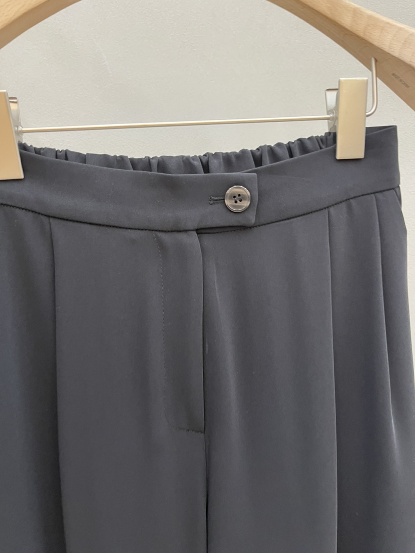 PLUS HONG-P韓國東大門直郵女士新款人氣熱賣休閑褲紐扣LORA FAMILY/PLUS HONG休閑褲