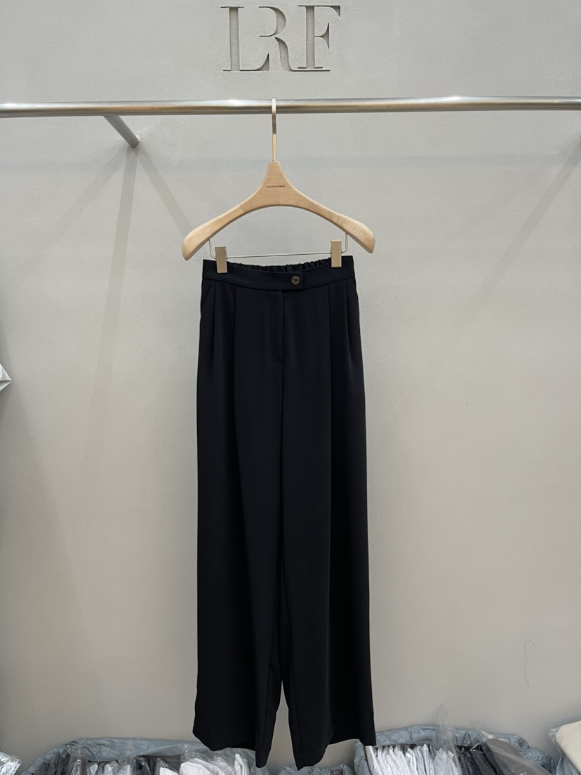 PLUS HONG-P韓國東大門直郵女士新款人氣熱賣休閑褲紐扣LORA FAMILY/PLUS HONG休閑褲圖色1