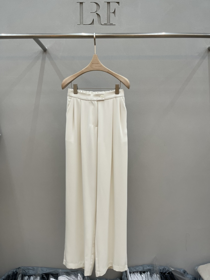 PLUS HONG-P韓國東大門直郵女士新款人氣熱賣休閑褲紐扣LORA FAMILY/PLUS HONG休閑褲圖色2