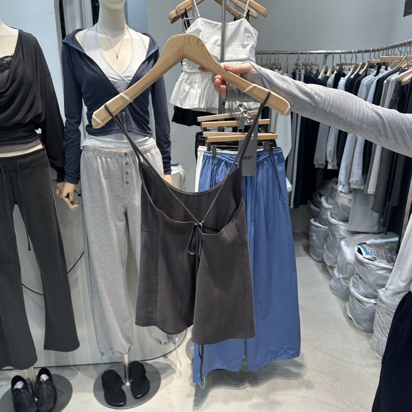 W.FATAL韓國東大門直郵女裝新款26春夏吊帶背心不含腰包W.FATAL吊帶/背心