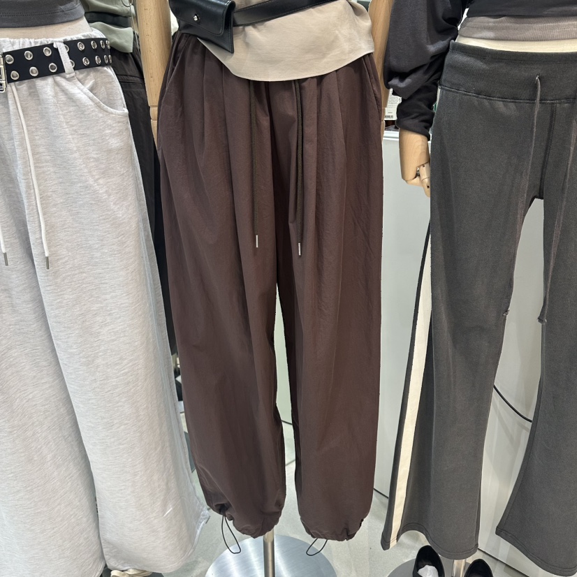 W.FATAL韓國東大門直郵女裝新款推薦熱賣26春夏人氣休閑褲W.FATAL休閑褲圖色5