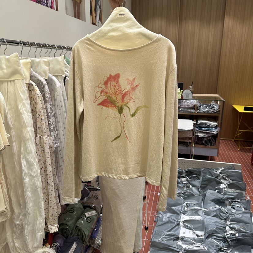 EEE韓國東大門代購女士新品休閑推薦時尚職業熱賣長袖T恤EEE長袖T恤圖色2