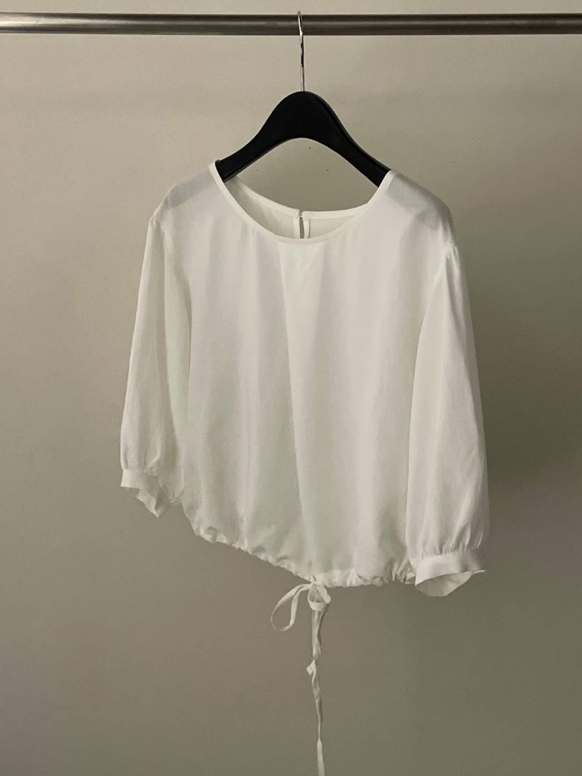 FLAT GARDEN/LA MUETTE/JAMIESTONE韓國代購女裝新款熱賣襯衫蕾絲衫FLAT GARDEN/LA MUETTE/JAMIESTONE襯衫/蕾絲衫圖色1