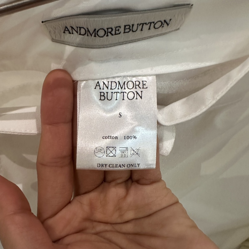 ANDMORE BUTTON韓國代購女士新款時尚26春夏短褲不含腰帶ANDMORE BUTTON短褲