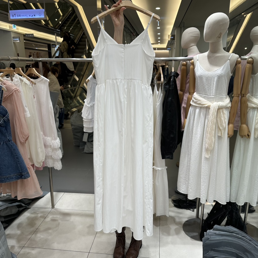 XPARTY韓國東大門直郵女士新款職業休閑時尚推薦連衣裙褶裥XPARTY連衣裙