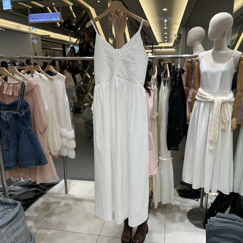 XPARTY韓國東大門直郵女士新款職業休閑時尚推薦連衣裙褶裥XPARTY連衣裙圖色2