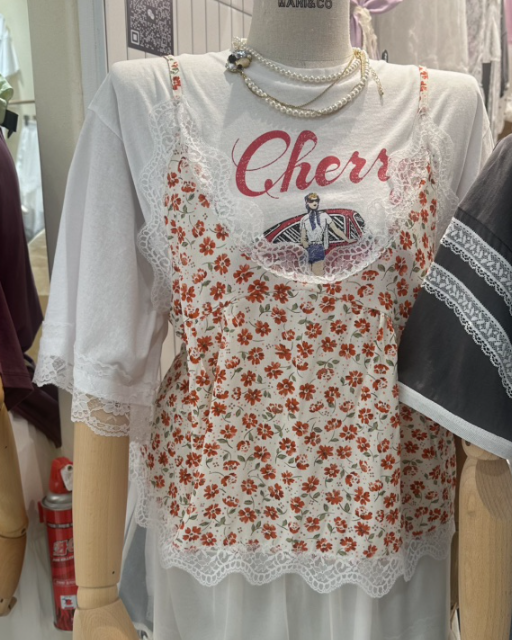 MARI CO韓國直郵實拍女裝新品人氣推薦吊帶背心不含內搭MARI CO吊帶/背心圖色2