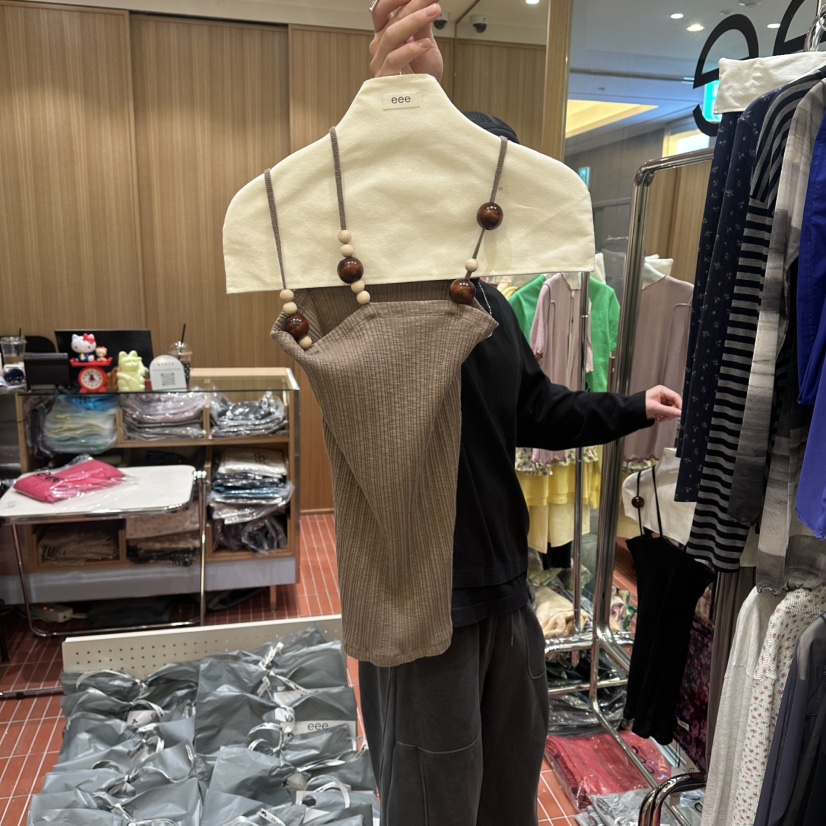 EEE韓國代購女裝新品職業時尚推薦人氣熱賣休閑26春夏吊帶背心EEE吊帶/背心圖色2