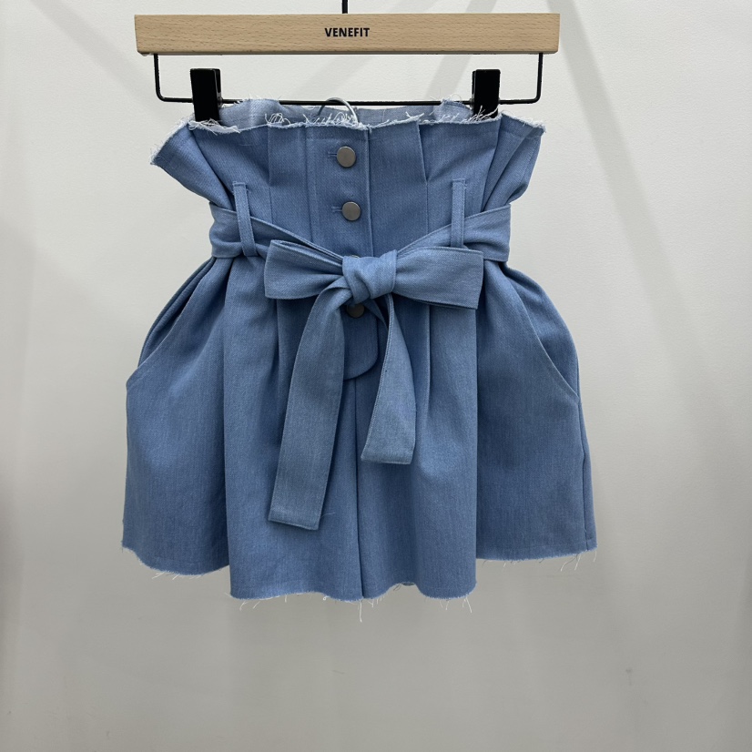 VENEFIT韓國直郵女裝新款熱賣職業時尚26春夏短褲含腰帶高腰VENEFIT/JENNIE短褲圖色2