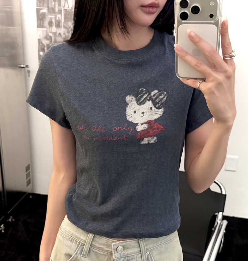 VISUAL SPACE/PAGE92/FLEISCHER韓國東大門直郵女士新款推薦T恤VISUAL SPACE/PAGE92/FLEISCHERT恤