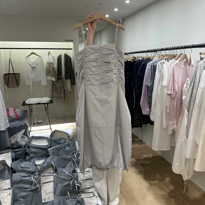 WINSOME韓國直郵女裝新款26春夏推薦職業休閑熱賣時尚連衣裙WINSOME連衣裙圖色2