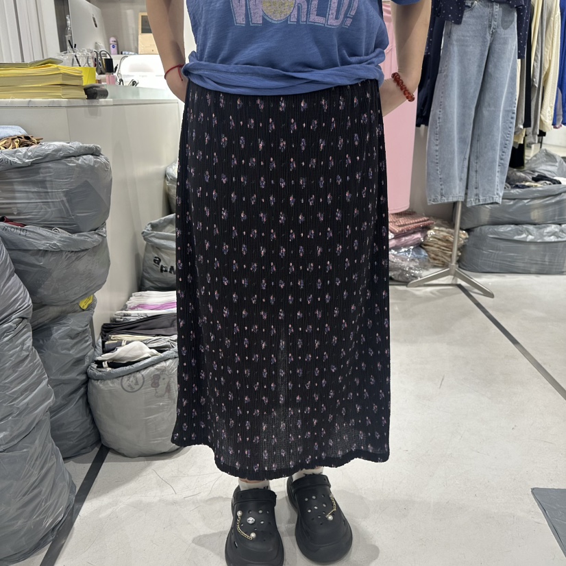 COMBO韓國直郵女裝新品人氣推薦熱賣26春夏職業休閑時尚長裙COM_BO長裙圖色3