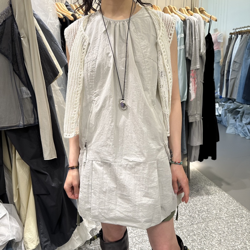 SOF韓國直郵女裝新款人氣休閑職業時尚推薦連衣裙口袋拉鏈SOF連衣裙圖色2灰色