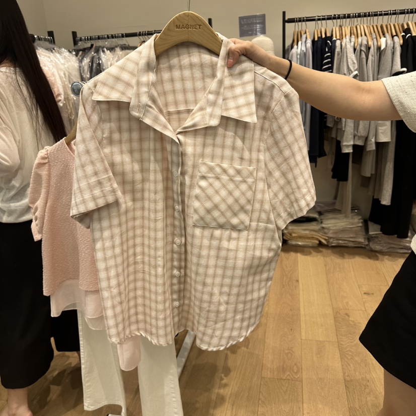M.G.N韓國東大門直郵女裝新款推薦人氣26春夏襯衫蕾絲衫格子MAGNET襯衫/蕾絲衫圖色2