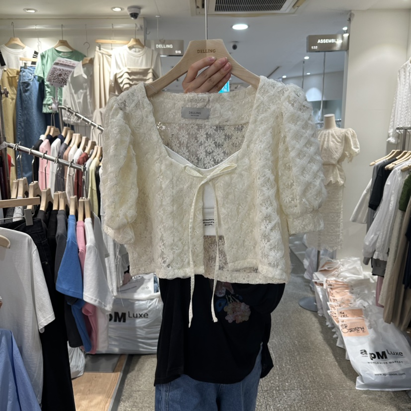 DELLING韓國東大門直郵女士新款26春夏襯衫蕾絲衫不含內搭泡泡袖開衫DELLING襯衫/蕾絲衫圖色2