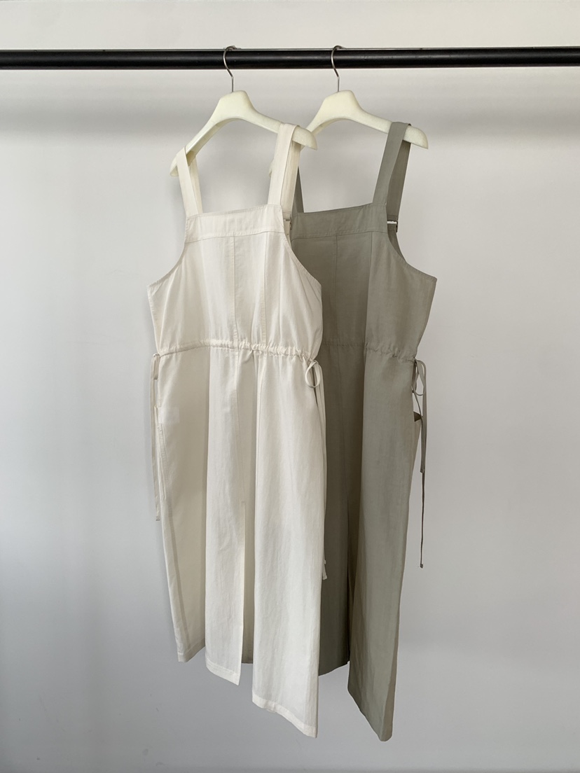 UNDERSON韓國東大門直郵女裝新品時尚休閑26春夏熱賣連衣裙UNDERSON連衣裙