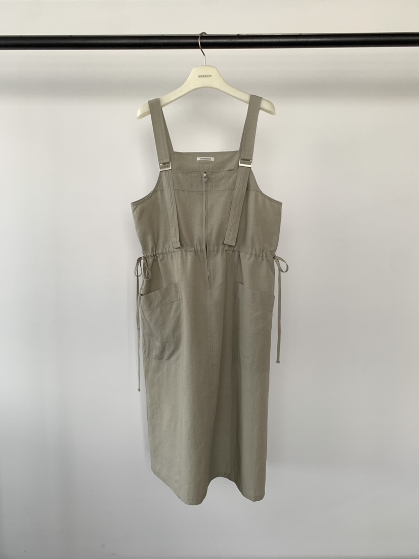 UNDERSON韓國東大門直郵女裝新品時尚休閑26春夏熱賣連衣裙UNDERSON連衣裙圖色2