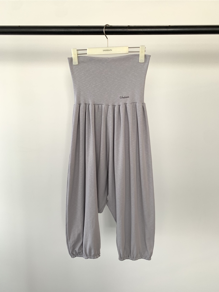 UNDERSON韓國直郵女士新品推薦熱賣職業人氣26春夏休閑褲UNDERSON休閑褲圖色1