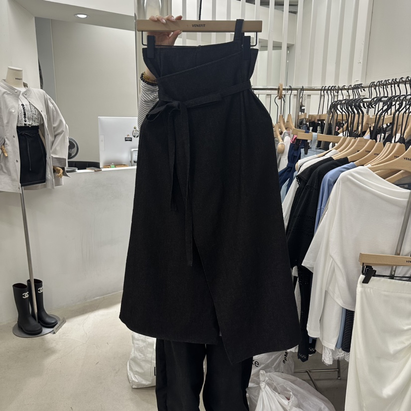VENEFIT韓國直郵女裝新款時尚推薦26春夏休閑熱賣人氣長裙VENEFIT/JENNIE長裙圖色3