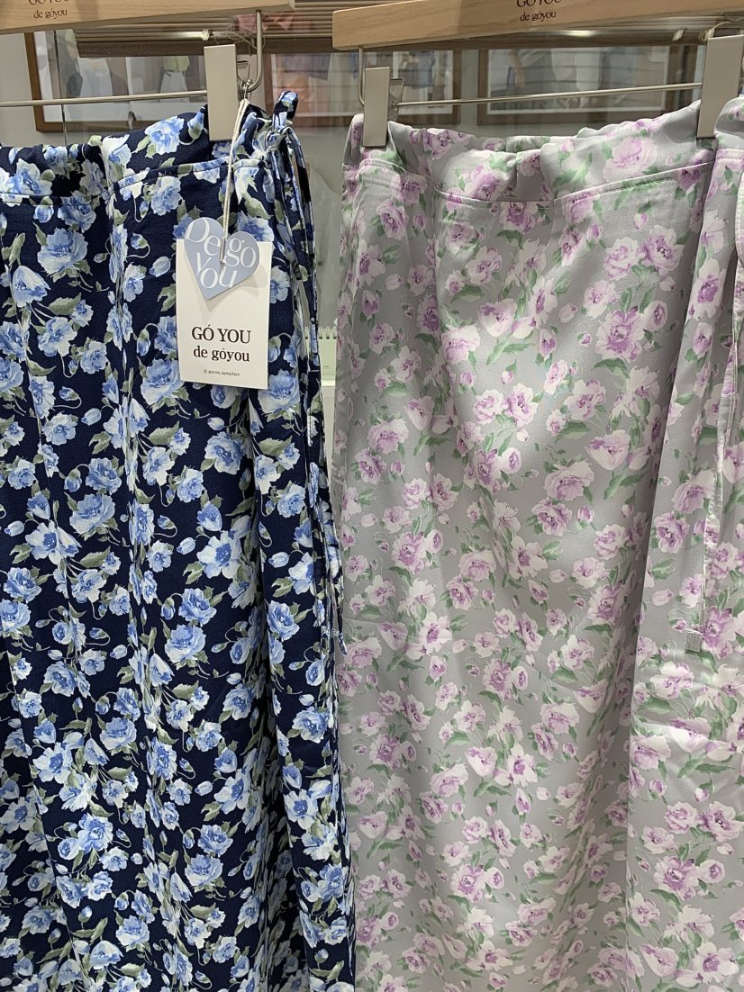 DE GO YOU韓國東大門直郵女裝新款人氣時尚熱賣職業長裙DE GO YOU長裙