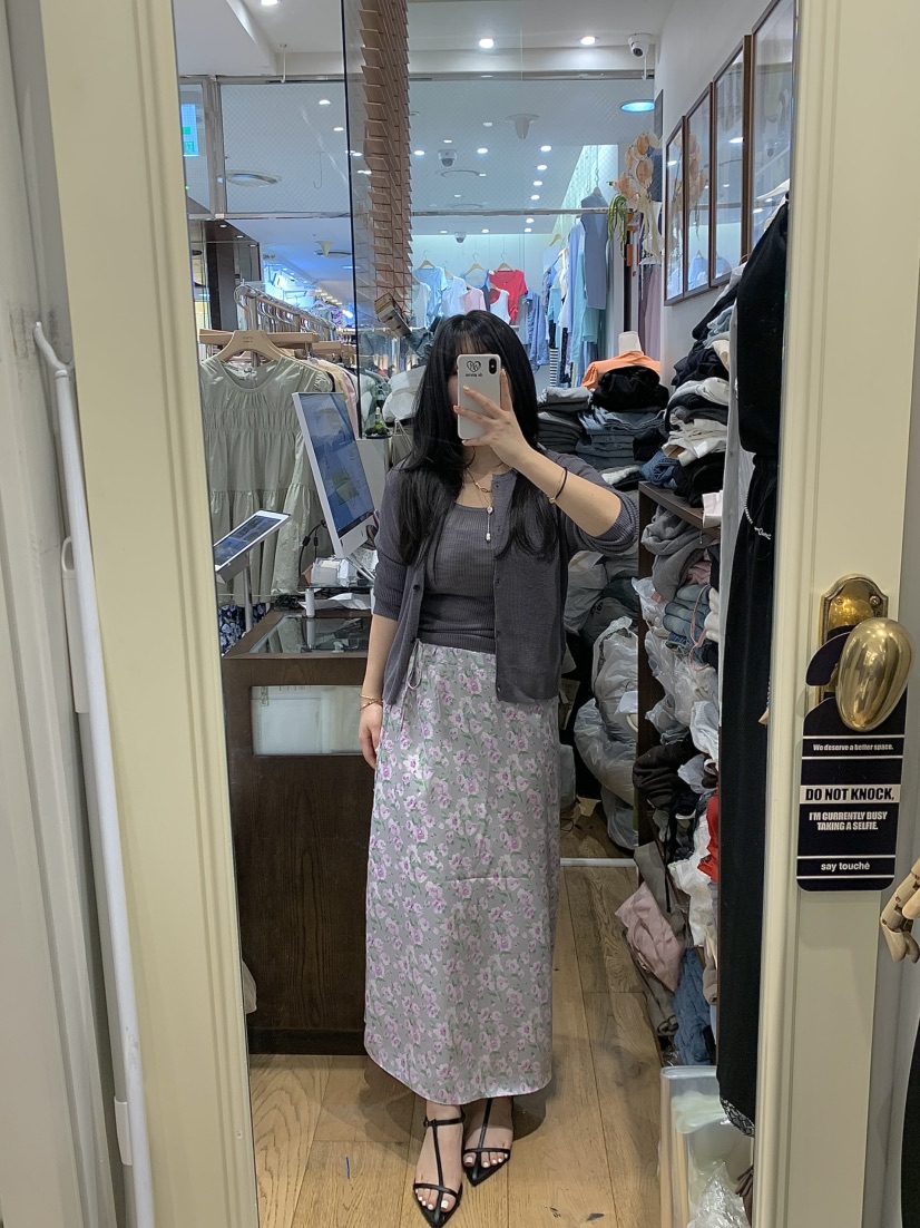 DE GO YOU韓國東大門直郵女裝新款人氣時尚熱賣職業長裙DE GO YOU長裙