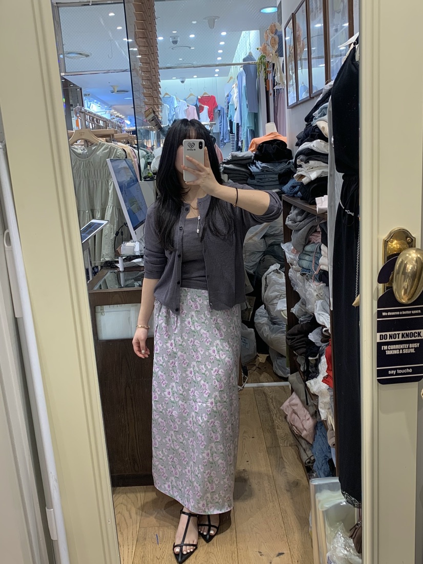 DE GO YOU韓國東大門直郵女裝新款人氣時尚熱賣職業長裙DE GO YOU長裙