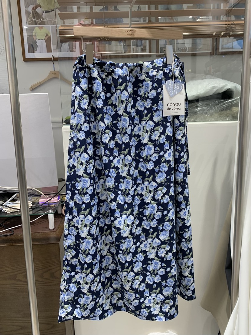 DE GO YOU韓國東大門直郵女裝新款人氣時尚熱賣職業長裙DE GO YOU長裙圖色1