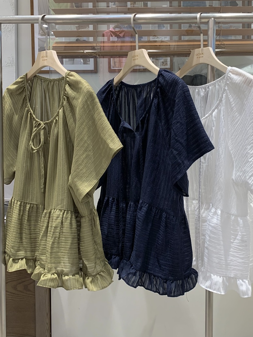 DE GO YOU韓國直郵女士新品時尚推薦熱賣襯衫蕾絲衫多層DE GO YOU襯衫/蕾絲衫