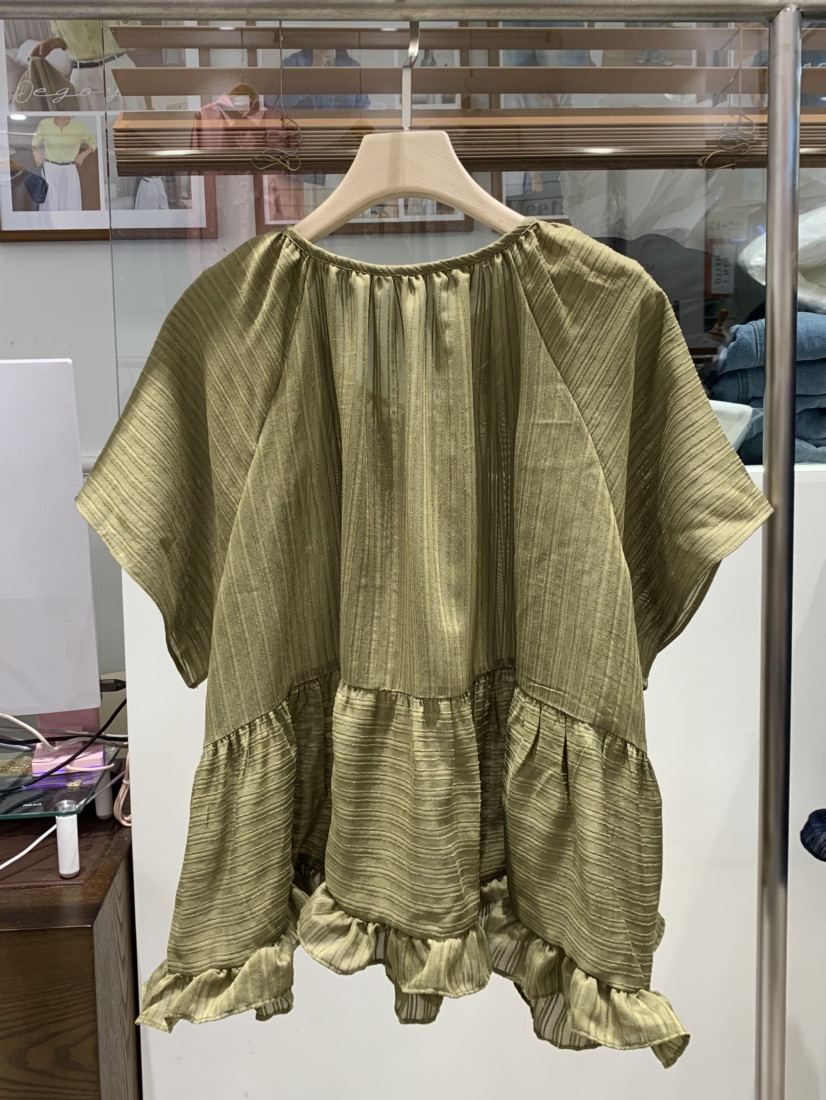 DE GO YOU韓國直郵女士新品時尚推薦熱賣襯衫蕾絲衫多層DE GO YOU襯衫/蕾絲衫